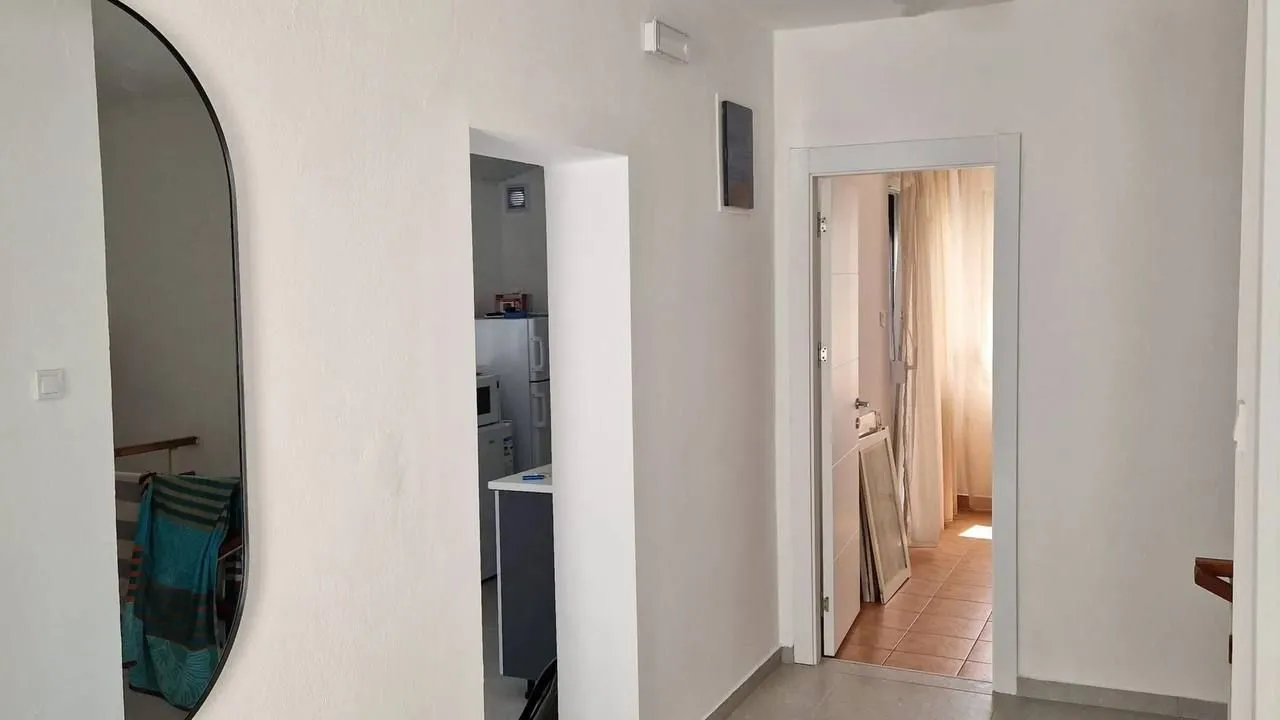 Sale, one bedroom apartment, 122m², Šušanj, Bar