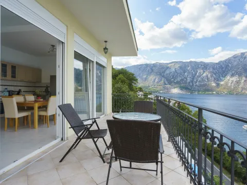 Sale, house, 358m², Kostanjica, Kotor - image 5
