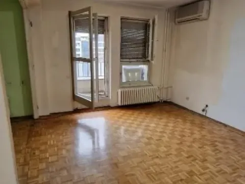 Prodaja, trosoban stan, 100m², Stari Grad, Beograd - image 2