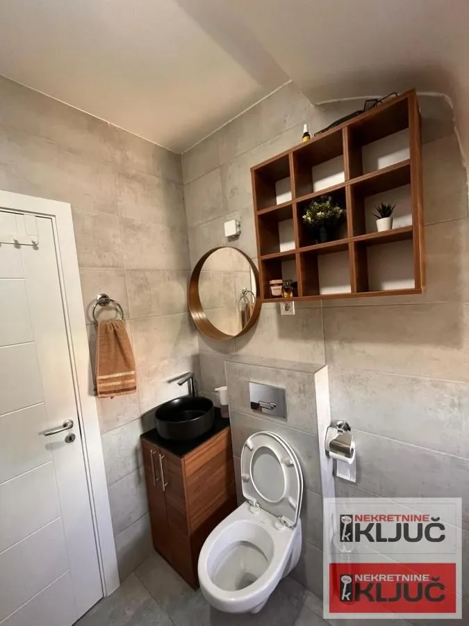 Prodaja, stan, 100m², Novo naselje, Novi Sad