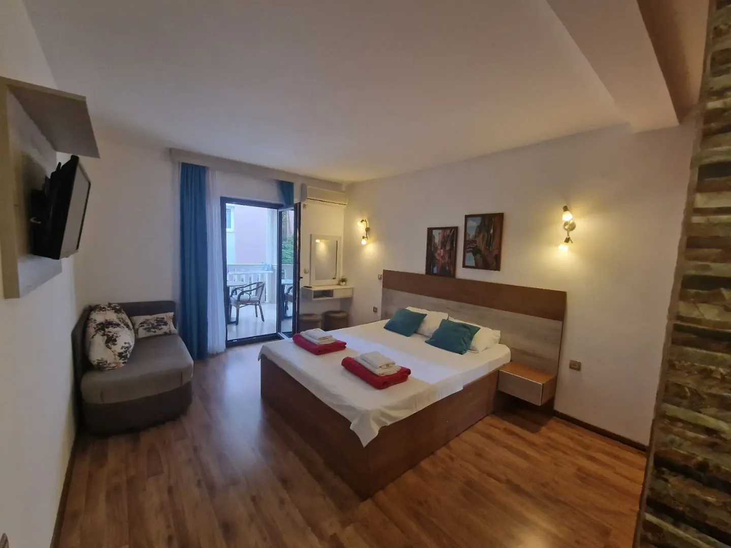 Rent, studio apartment, 35m², Budva, Crna Gora