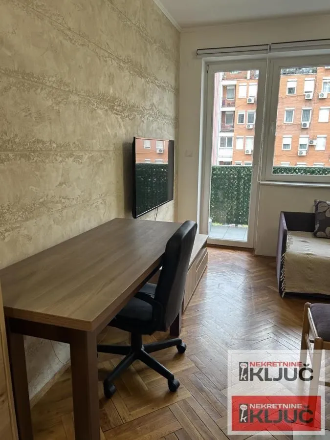 Rent, studio apartment, 25m², Sajmište, Novi Sad