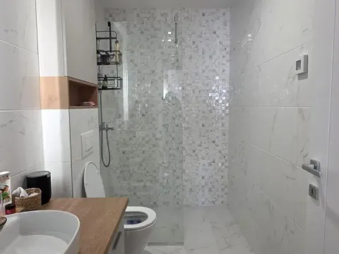 Prodaja, dvosoban stan, 69m², Stari Aerodrom, Podgorica - image 9