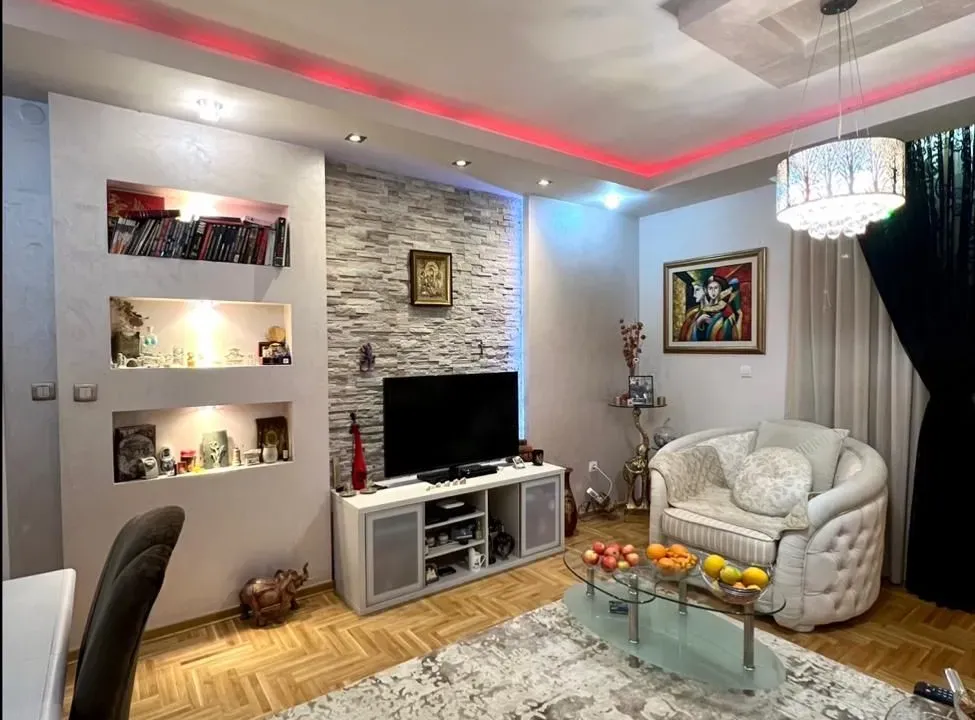 Rent, one bedroom apartment, 57m², Lazi, Budva