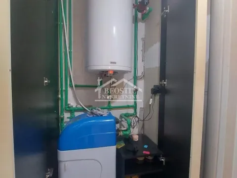 Prodaja, četvorosoban stan, 130m², Centar, Smederevo - image 17