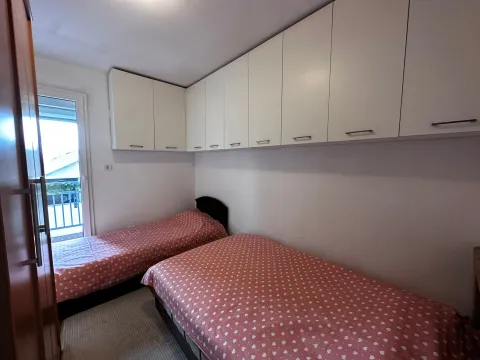 Izdavanje, jednosoban stan, 45m², Krivi Most, Podgorica - image 6