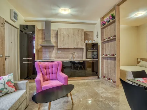 Sale, house, 507m², Dobrota, Kotor - image 14