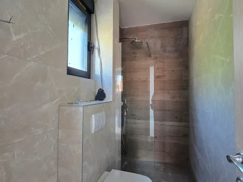 Prodaja, dvosoban stan, 61m², Tivat, Crna Gora - image 9