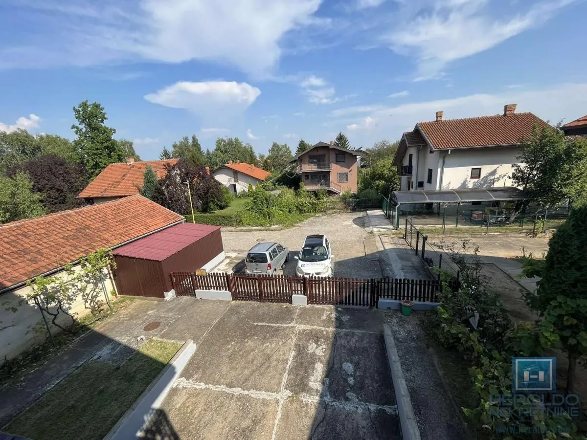 Prodaja, kuća, 353m², Budžino brdo, Jagodina