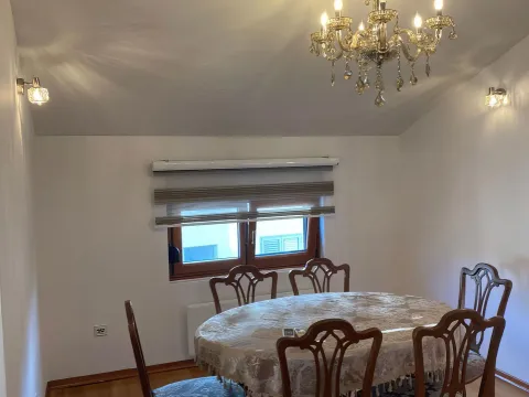 Rent, one bedroom apartment, 462m², Savina, Herceg Novi - image 13