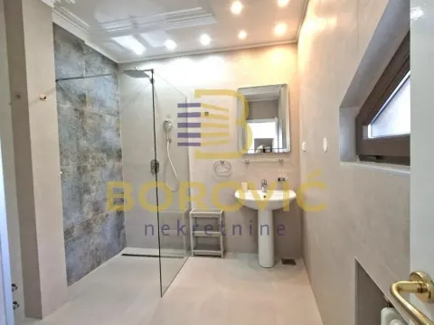 Rent, apartment, 220m², Savski Venac, Beograd - image 16