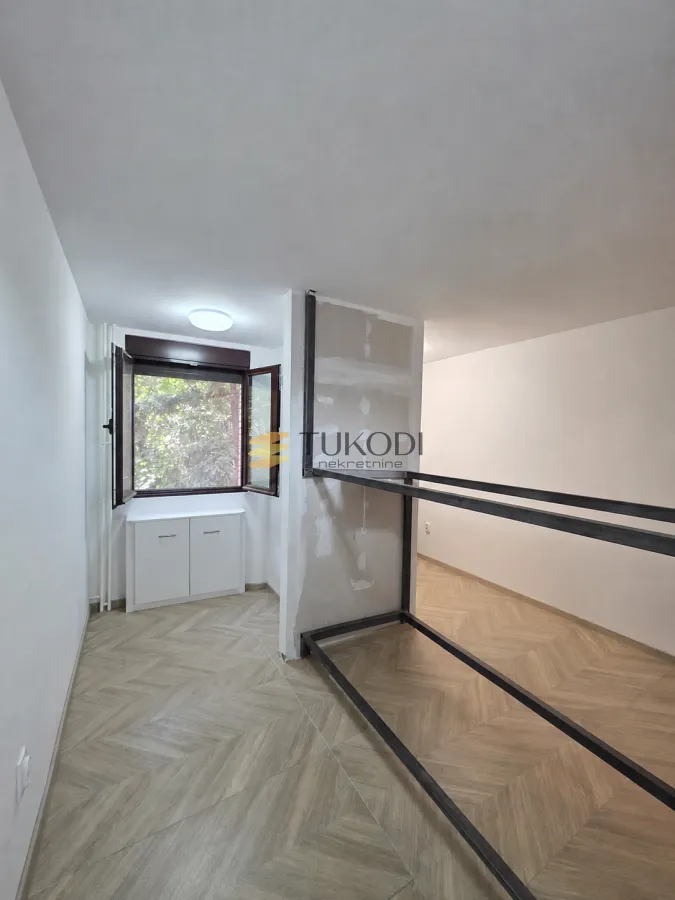 Prodaja, trosoban stan, 63m², Višnjička Banja, Palilula Sve Podlokacije
