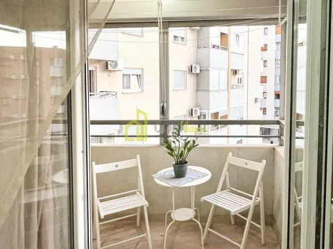 Rent, one bedroom apartment, 43m², Stari Aerodrom, Podgorica - image 8