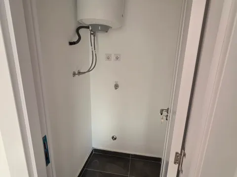 Prodaja, dvosoban stan, 55m², Zabjelo, Podgorica - image 9
