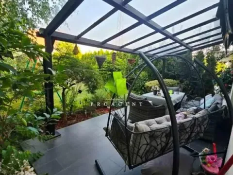 Prodaja, kuća, 377m², Palilula, Niš - image 13