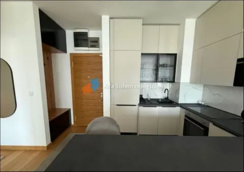 Izdavanje, trosoban stan, 70m², Novi Beograd Blok 65, Novi Beograd Sve Podlokacije - image 7