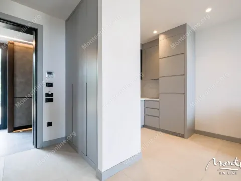 Sale, one bedroom apartment, 49m², Bečići, Budva - image 6