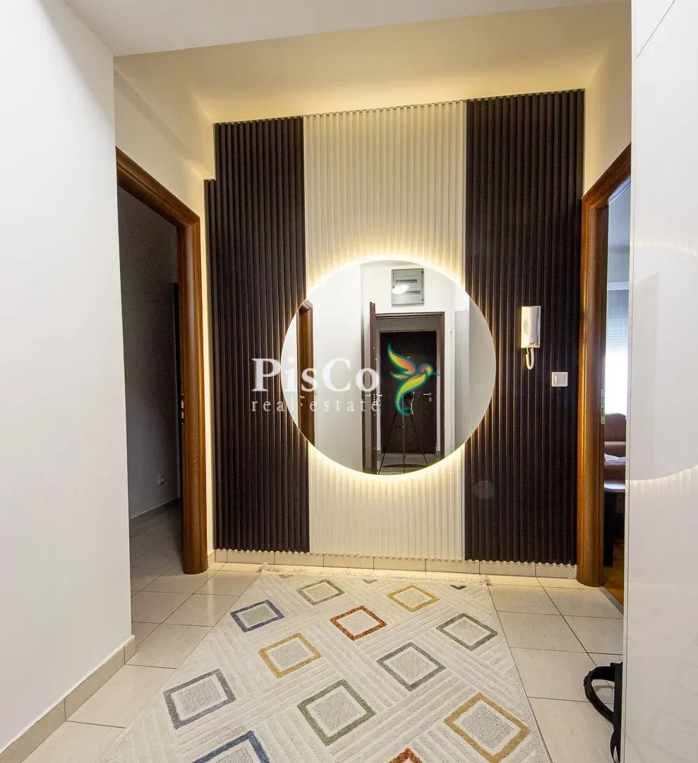 Rent, two bedroom apartment, 78m², City Kvart, Podgorica