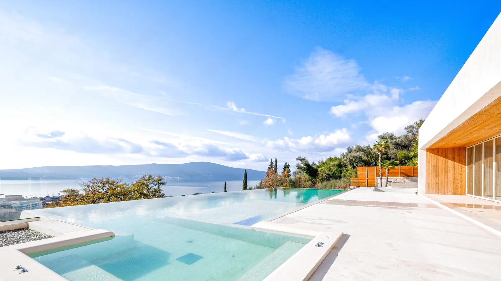 Prodaja, kuća, 791m², Donja Lastva, Tivat