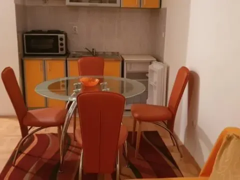 Izdavanje, garsonjera, 30m², Centar, Niš - image 3