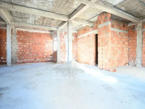 Prodaja, poslovni prostor, 380m², Kruševac, Podgorica - image 4