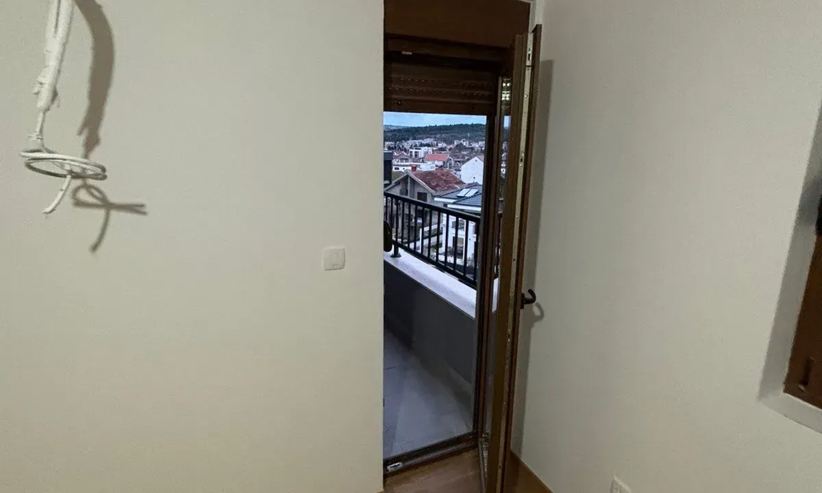 Rent, two bedroom apartment, 56m², Stari Aerodrom, Podgorica