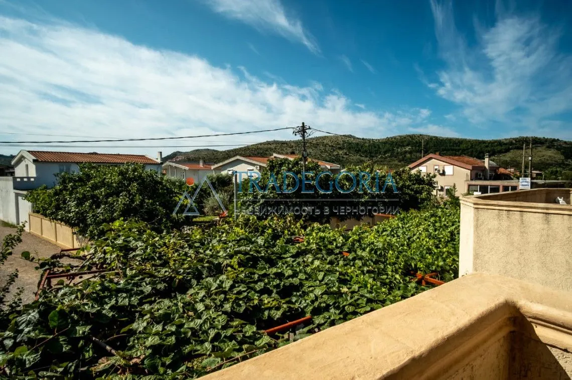 Prodaja, kuća, 180m², Bar, Crna Gora