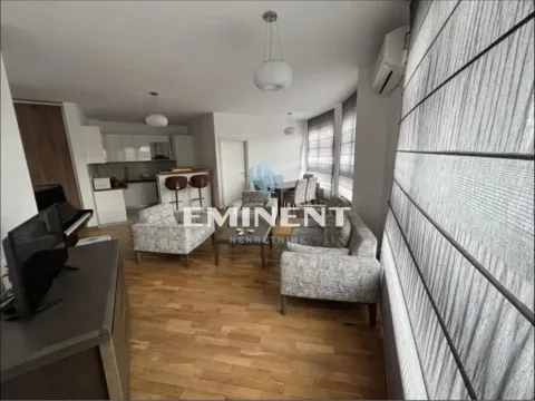 Izdavanje, trosoban stan, 73m², Kalenić Pijaca, Vračar Sve Podlokacije - image 4