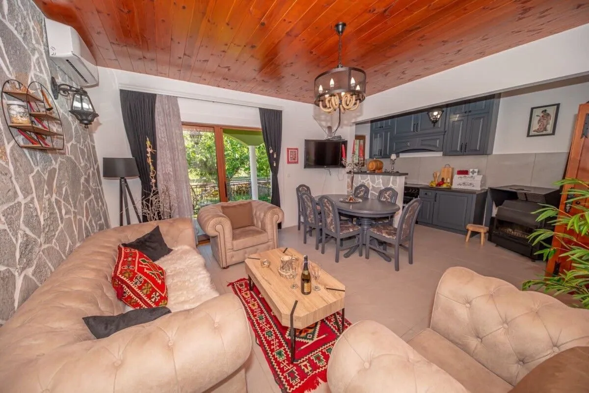 Prodaja, kuća, 90m², Virpazar, Bar