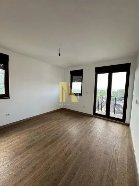 Prodaja, jednosoban stan, 38m², Sloboda, Zlatibor