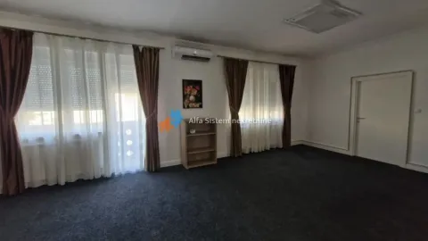Stan in Vračar Hram