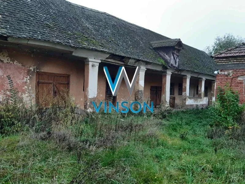 Prodaja, kuća, 200m², Bukovački plato, Petrovaradin