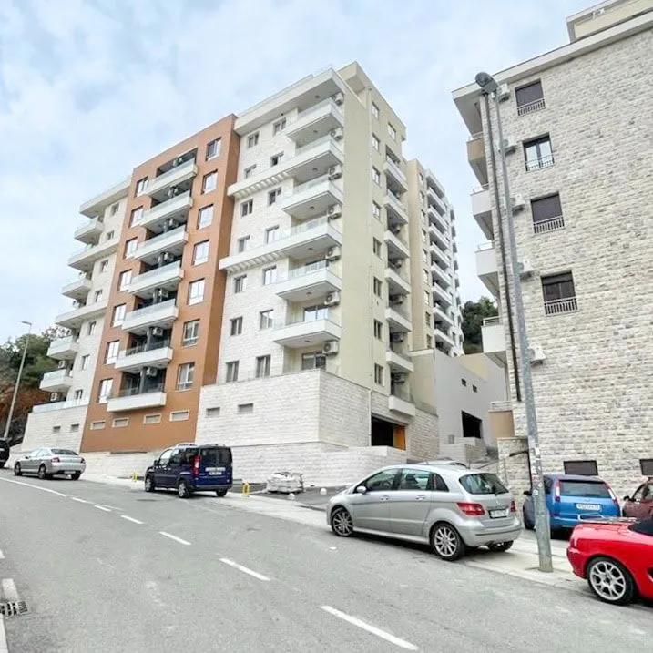 Sale, apartment, 43m², Bečići, Budva