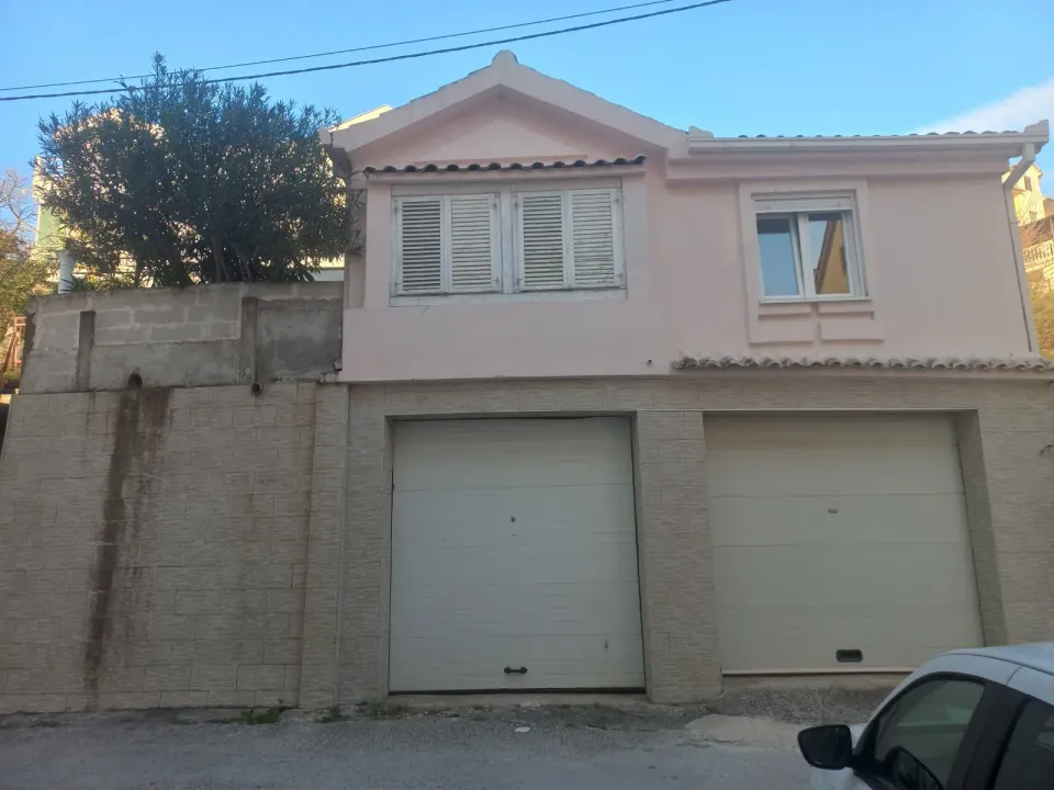 Stan-na-dan, garsonjera, 38m², Centar, Herceg Novi