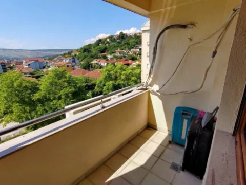 Izdavanje, dvosoban stan, 90m², Preko Morače, Podgorica - image 12