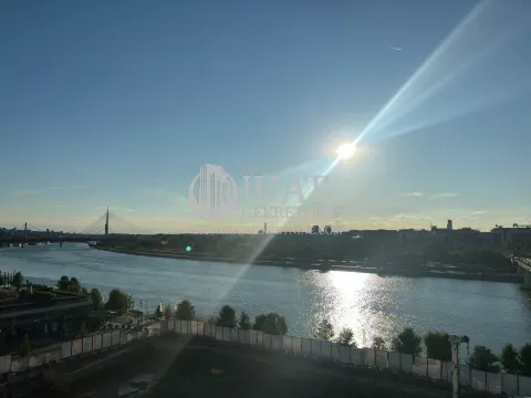 Izdavanje, trosoban stan, 85m², Savski Venac, Beograd - image 3