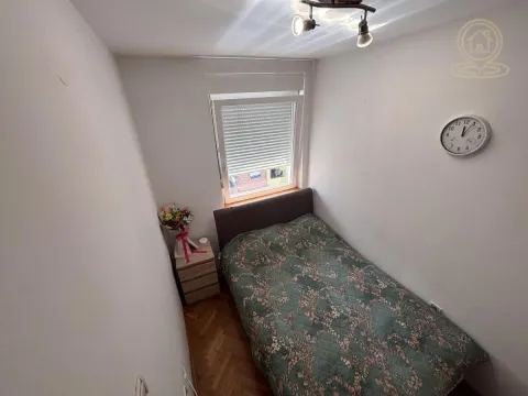 Prodaja, četvorosoban stan, 50m², Adamovićevo Naselje, Novi Sad Sve Podlokacije - image 8