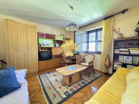 Prodaja, dvosoban stan, 74m², Lepa Kata, Podgorica - image 10