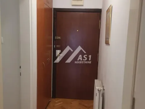 Izdavanje, jednosoban stan, 44m², Grbavica, Novi Sad Sve Podlokacije - image 3