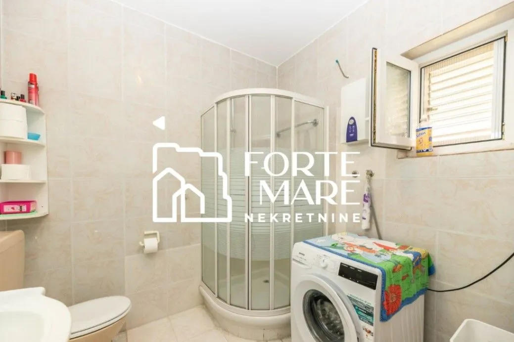 Prodaja, kuća, 266m², Igalo, Herceg Novi