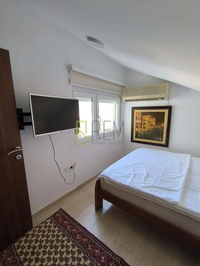 Prodaja, dvosoban stan, 78m², Tivat, Crna Gora
