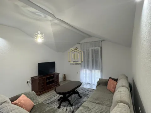 Izdavanje, dvosoban stan, 100m², Donja Gorica, Podgorica - image 10