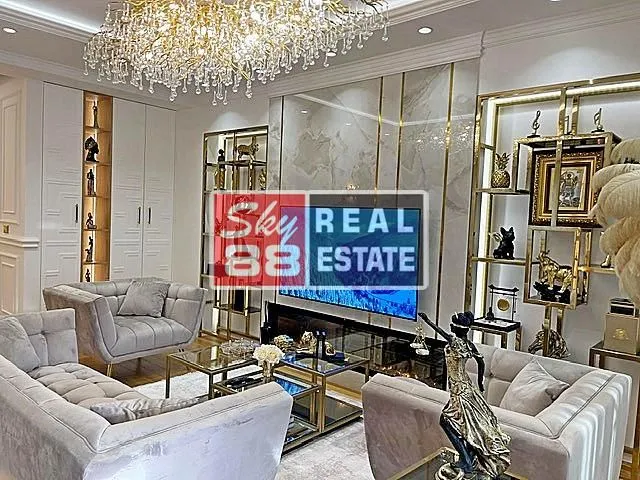 Sale, four bedroom apartment, 175m², Savski Venac, Beograd