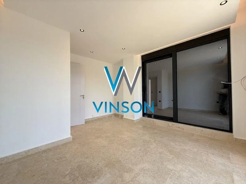 Prodaja, četvorosoban stan, 310m², Centar, Zlatibor