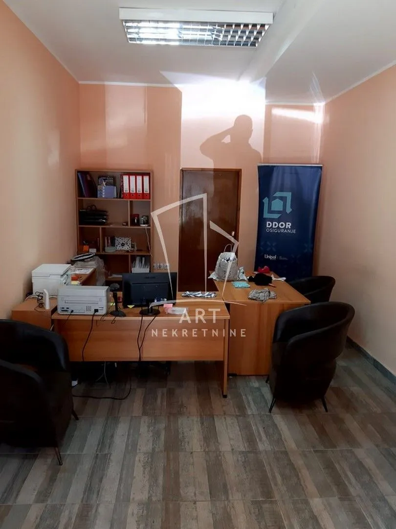 Sale, office space, 25m², Kovin, Srbija