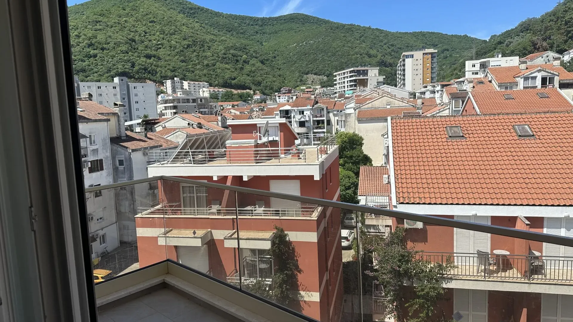 Sale, apartment, 80m², Budva, Crna Gora