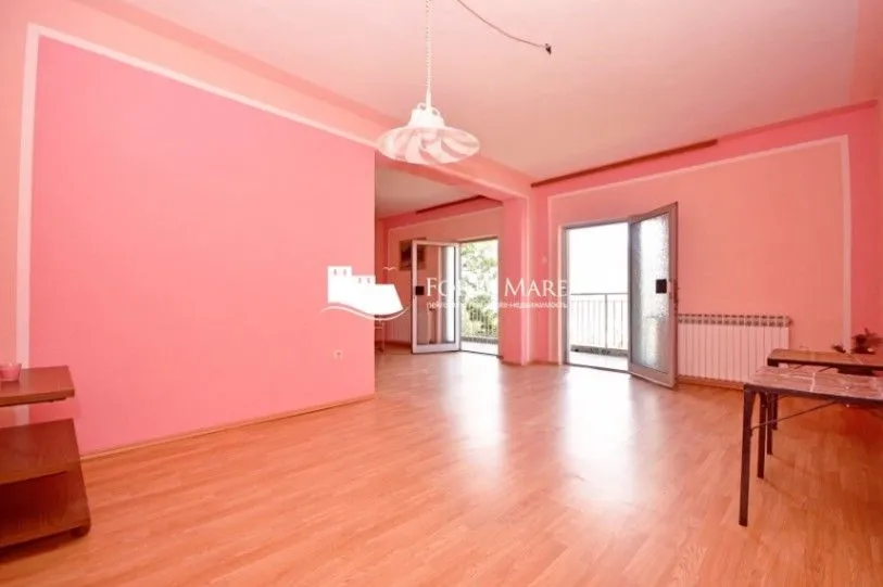 Prodaja, dvosoban stan, 79m², Đenovići, Herceg Novi