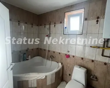 Prodaja, kuća, 138m², Sremska Kamenica, Petrovaradin - image 8