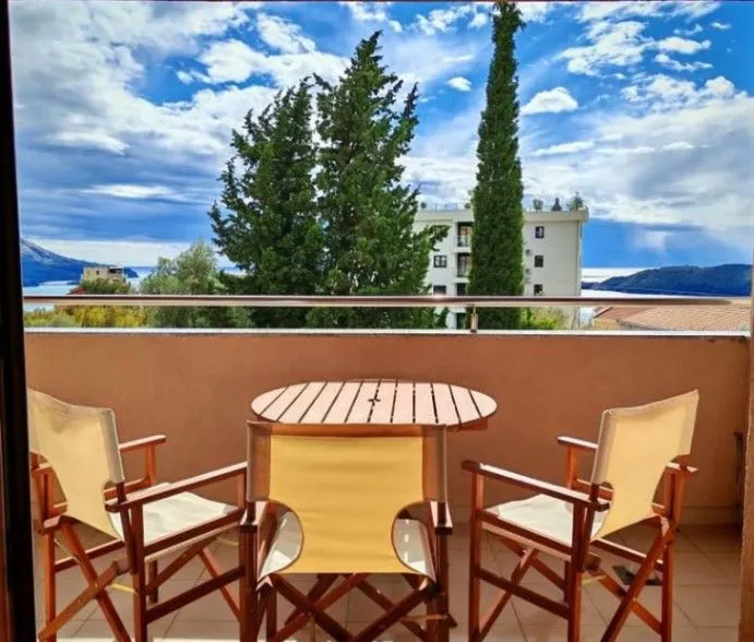 Sale, studio apartment, 32m², Bečići, Budva