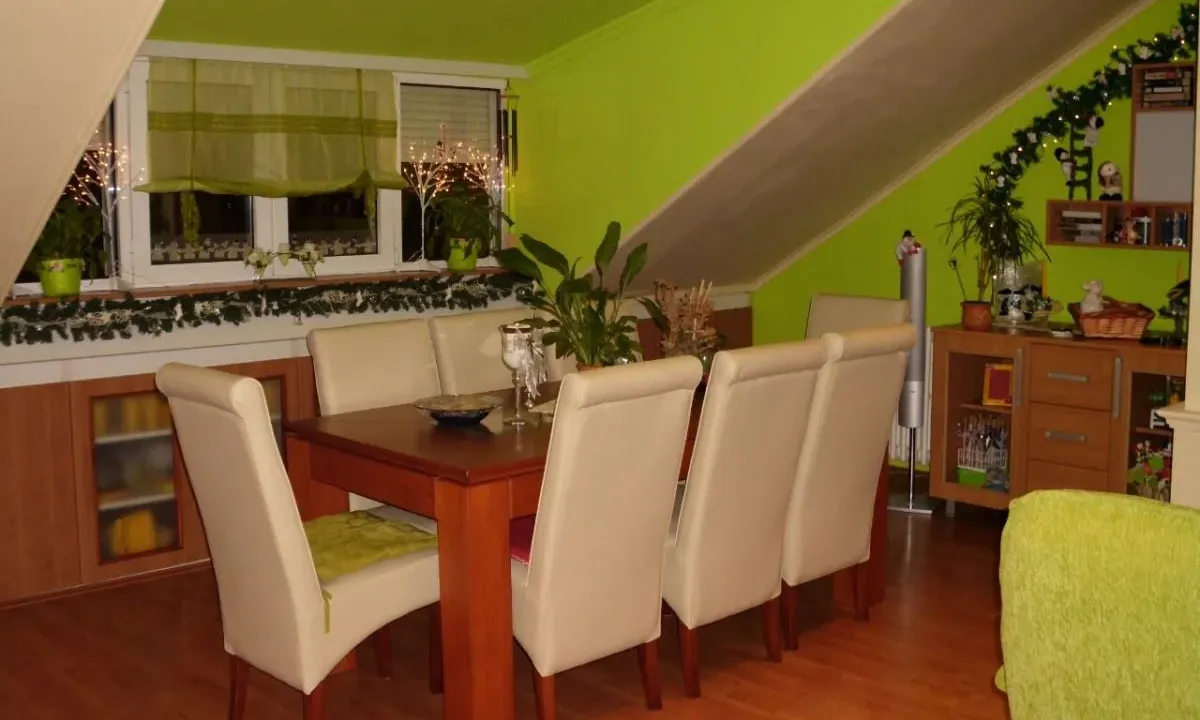 Prodaja, trosoban stan, 73m², Novo naselje, Novi Sad